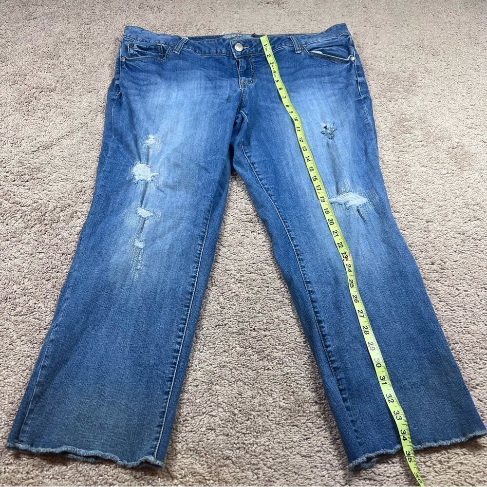 Torrid Jeans Womens Blue Denim Boyfriend Distressed Straight Leg Stretch Size 20 - Picture 2 of 7